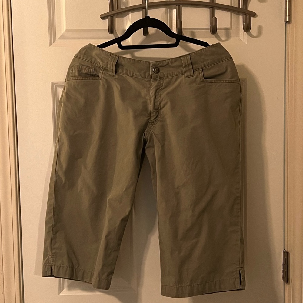Patagonia Bermuda knee length shorts